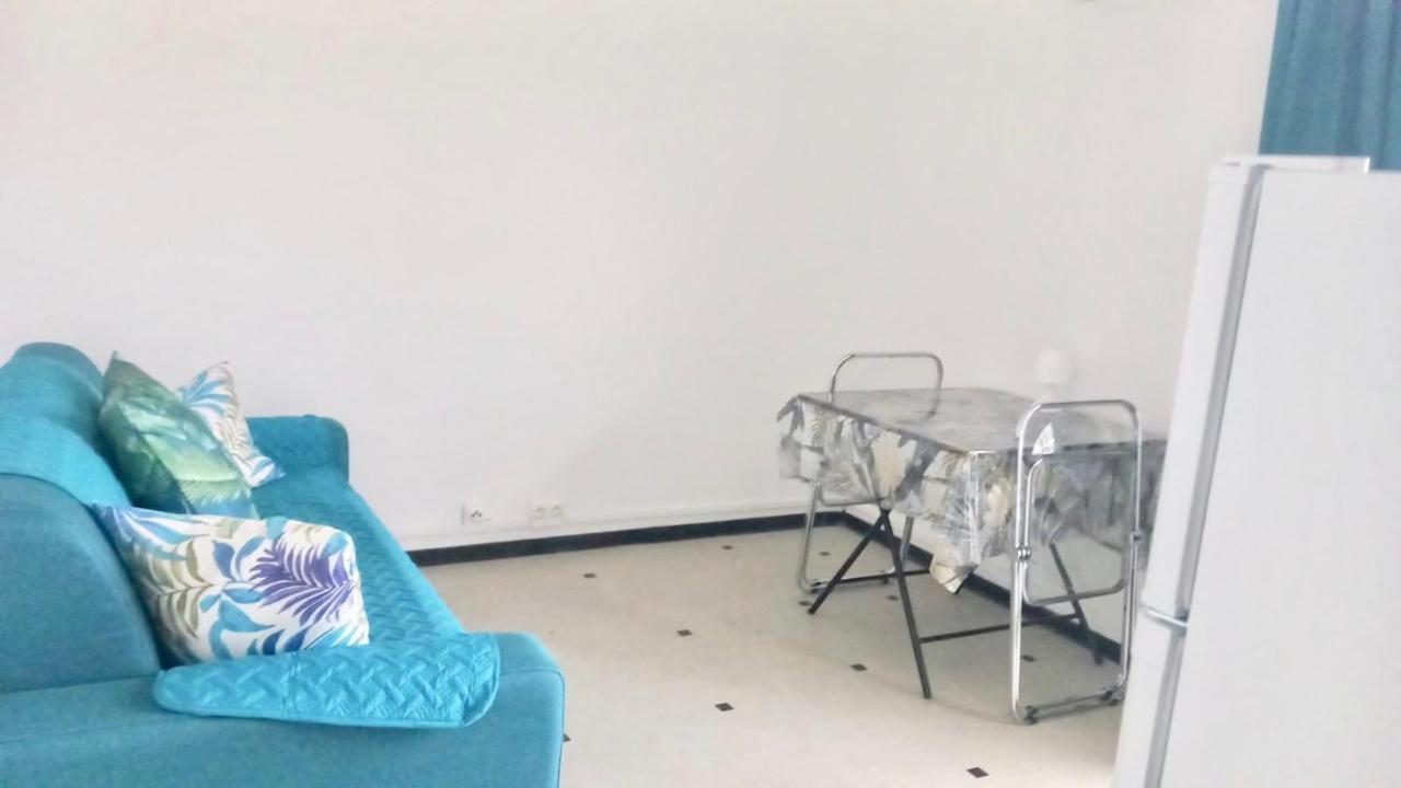 Studio Centre De Фор дьо Франс Екстериор снимка